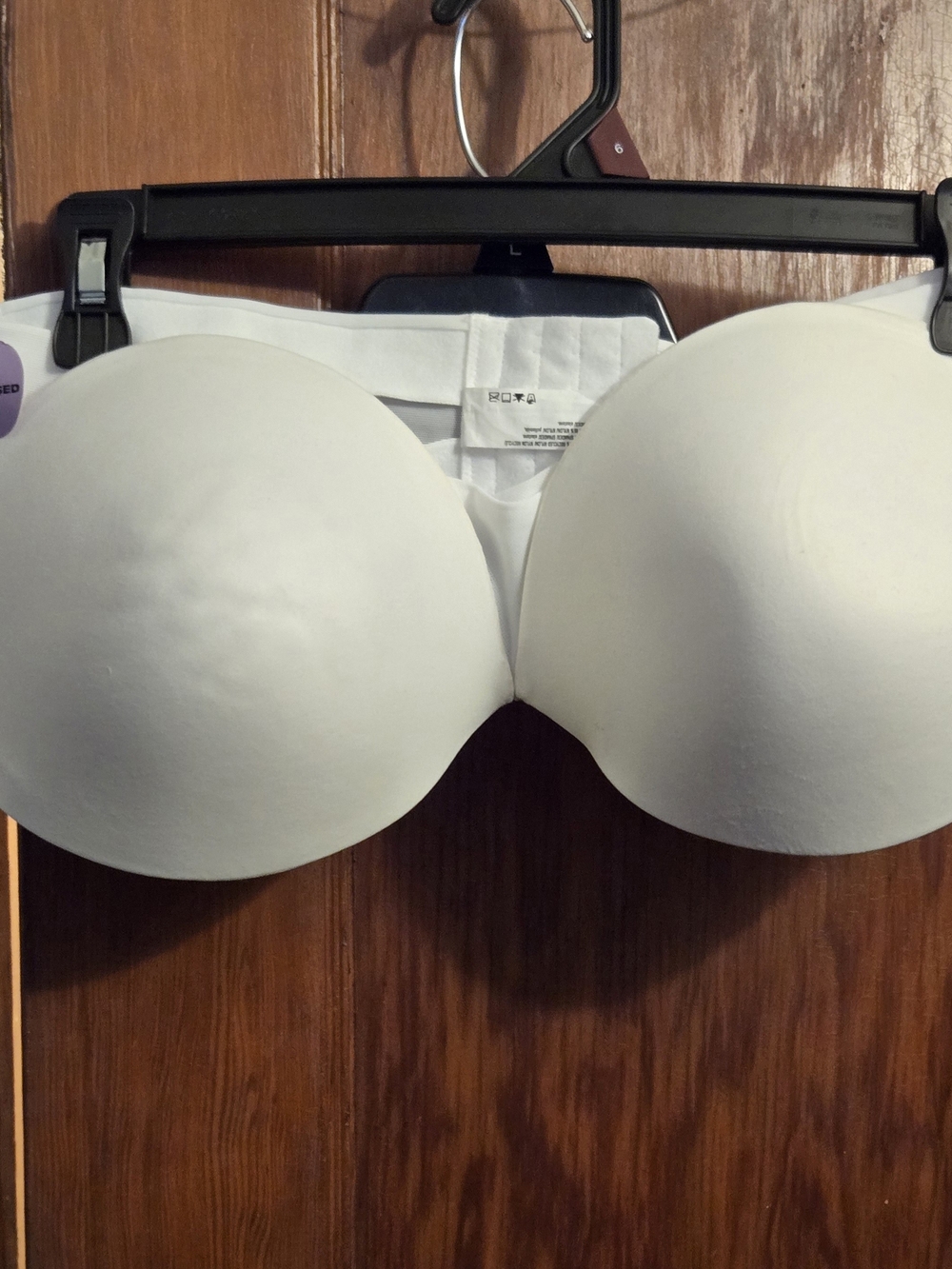 NWOT Maidenform White Strapless Molded Cup Bra